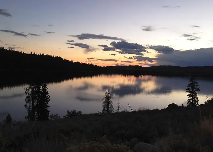 Half Moon Lake Lodge
